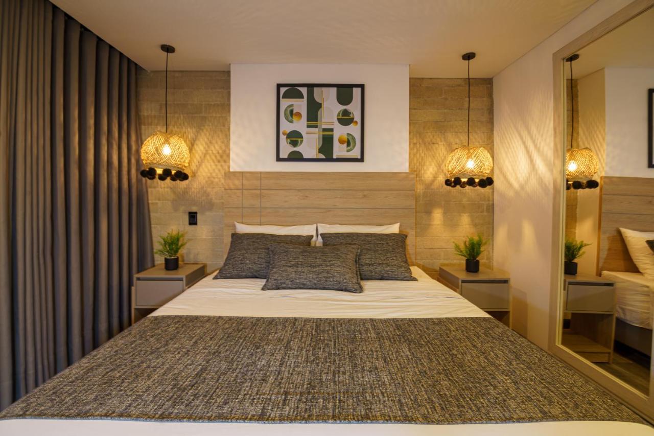 First Class Hotel Медельин Экстерьер фото