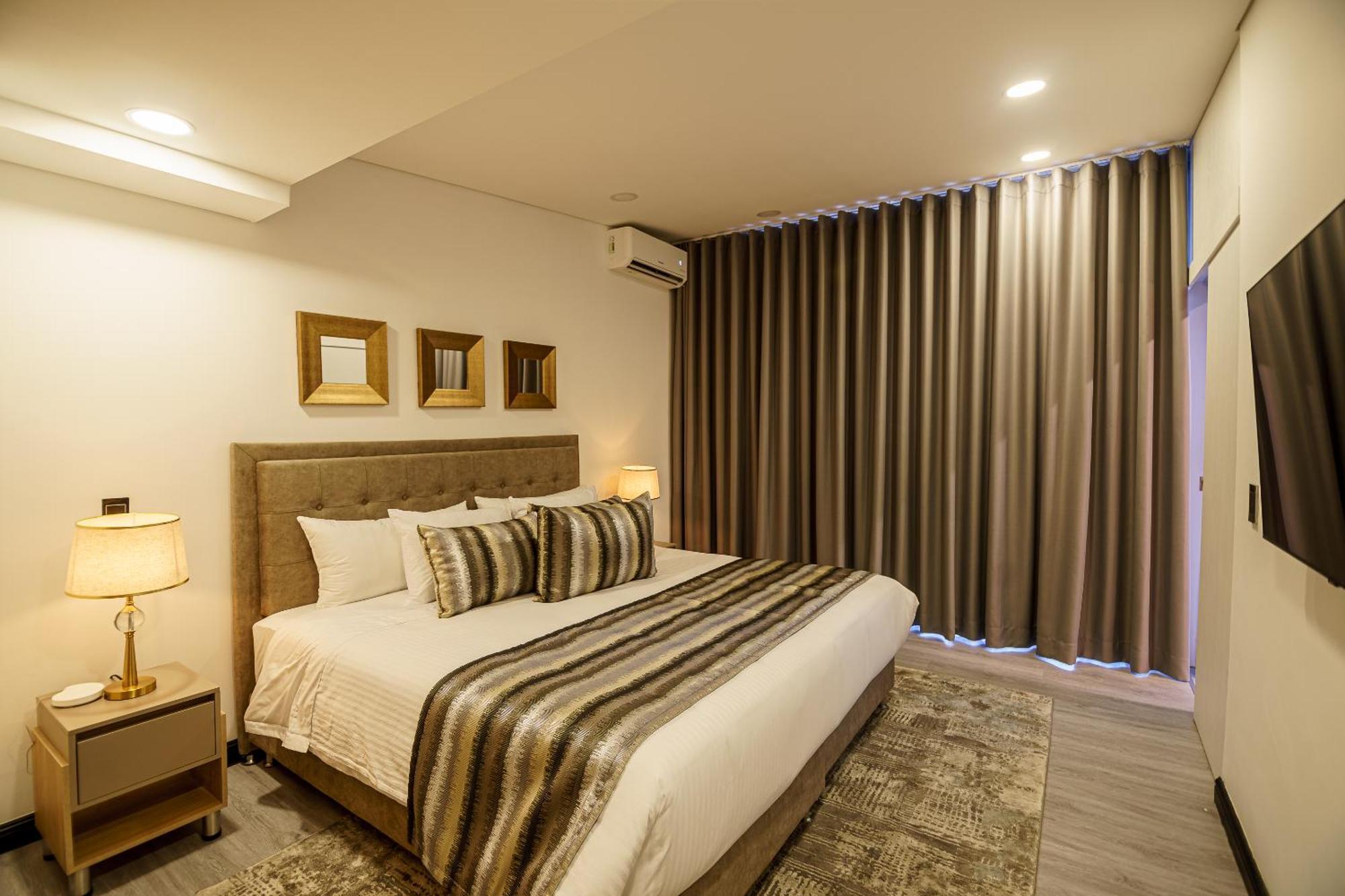 First Class Hotel Медельин Экстерьер фото